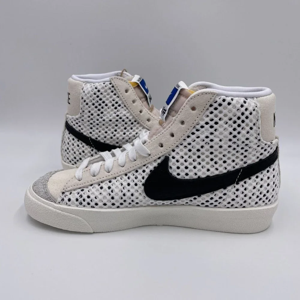 Nike Blazer Mid '77 Black / White Womens Shoes